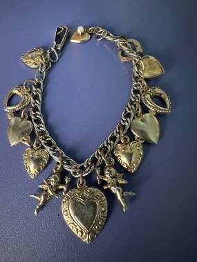 VINTAGE HEART & CHERUB CHARM BRACELET 6"